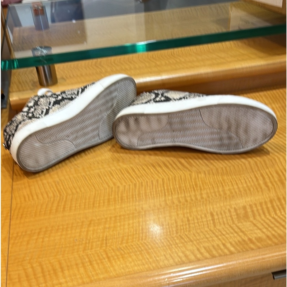 Steve Madden Women's Vonn Python Animal Print Sne… - image 7